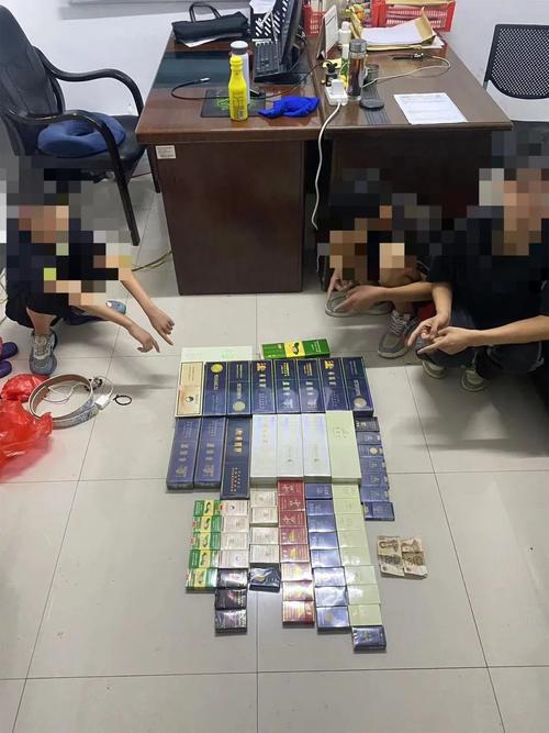 重庆男子偷高档香烟【男子盗窃香烟】